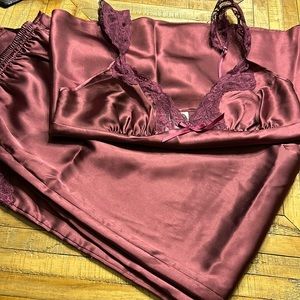 La Senza Vintage Beutiful Burgundy Silky Cami & Pants
